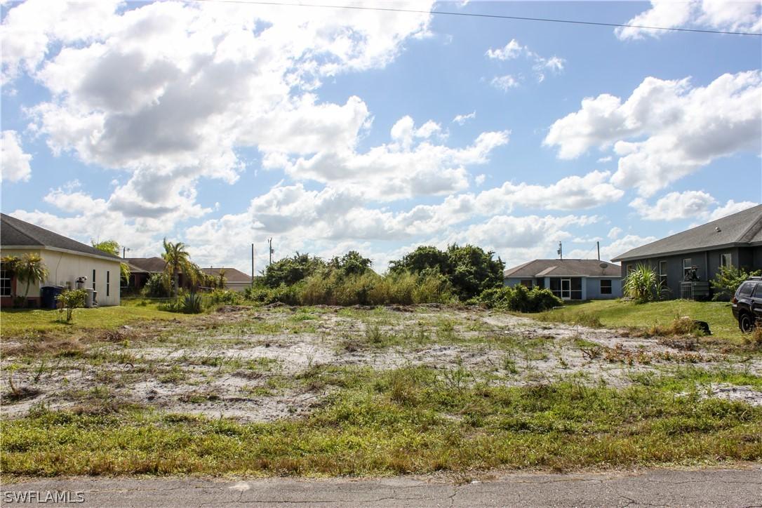 3303 10th St., Lehigh Acres, FL 33976