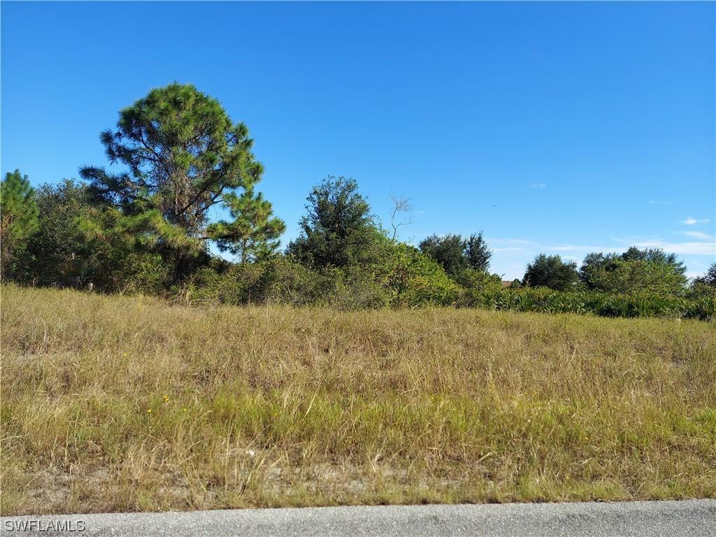 1614 Leroy Ave., Lehigh Acres, FL 33972