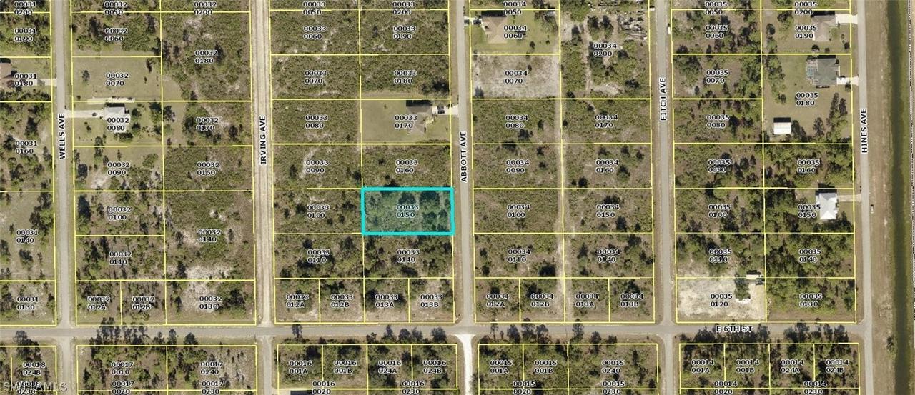 605 Abbott Ave., Lehigh Acres, FL 33972