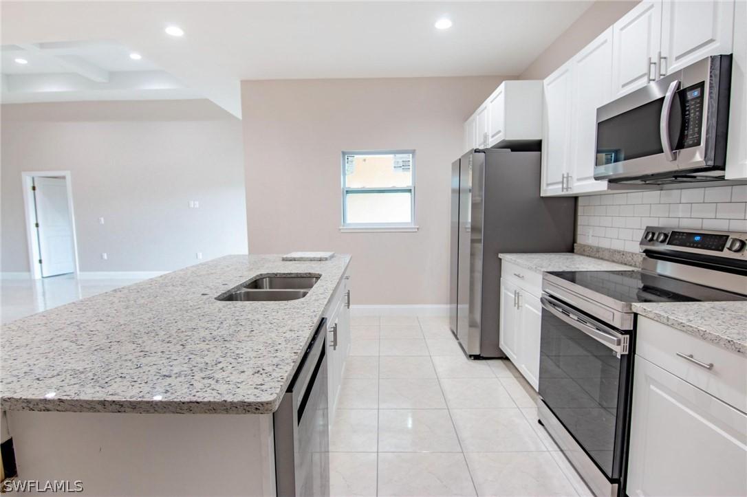 5318 3rd St., Lehigh Acres, FL 33971