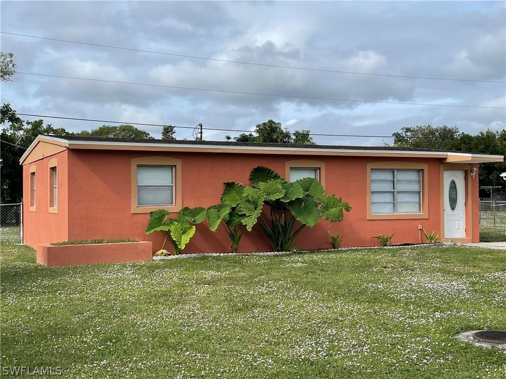 107 Alabama Rd., Lehigh Acres, FL 33936