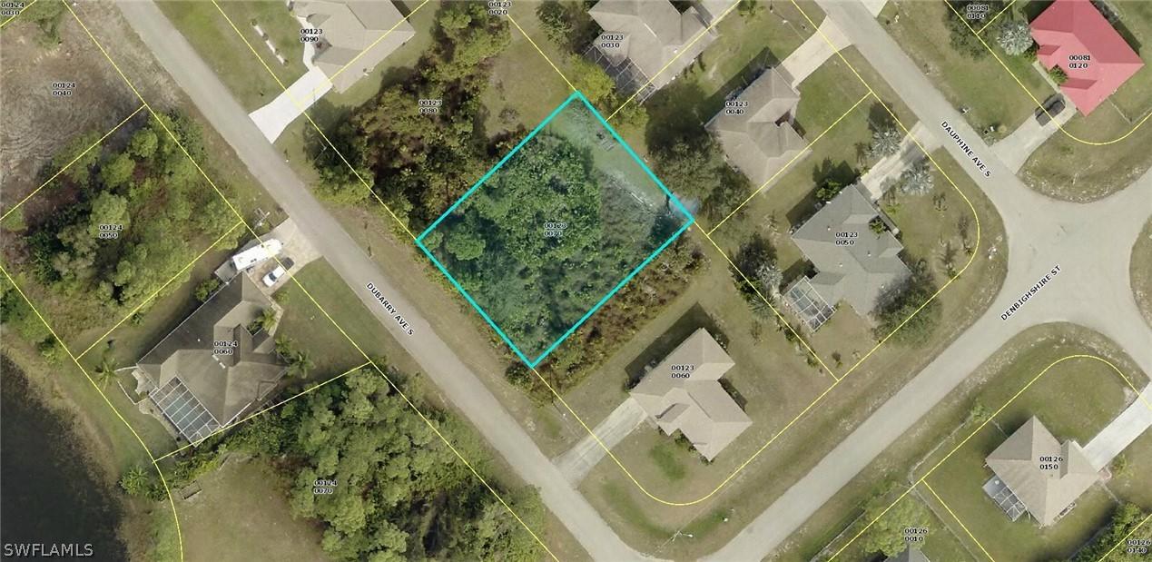 645 Dubarry Ave., Lehigh Acres, FL 33974