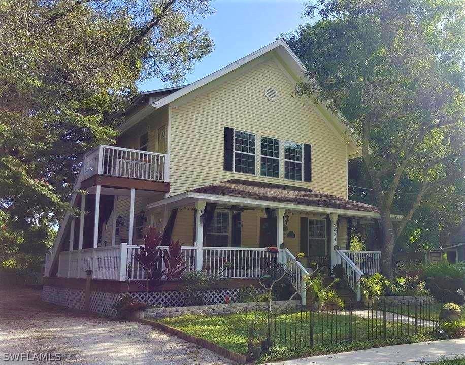 2524 3rd St., Fort Myers, FL 33901
