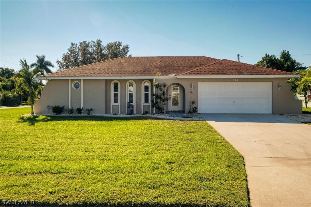 928 SE 21st St., Cape Coral, FL 33990