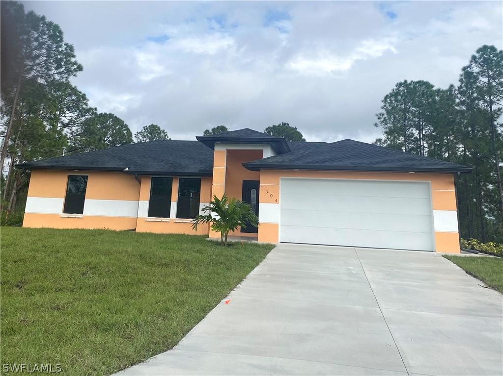 1304 Edison Ave., Lehigh Acres, FL 33972