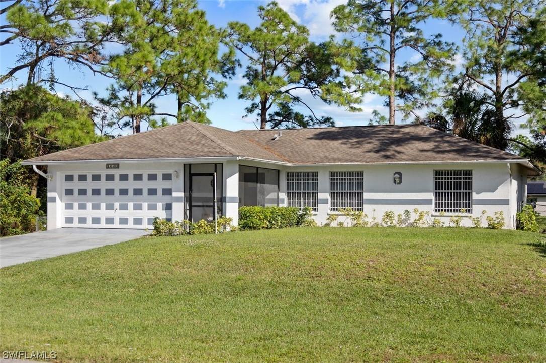 1030 Angelo Ave., Lehigh Acres, FL 33971