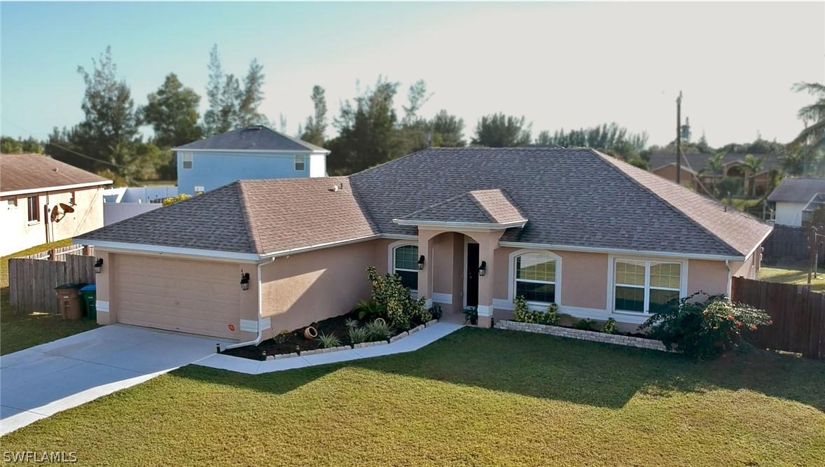 436 SW 23rd Ter., Cape Coral, FL 33991