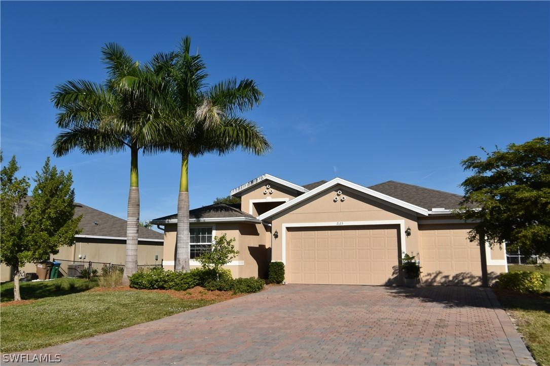 2123 SW 25th Ter., Cape Coral, FL 33914