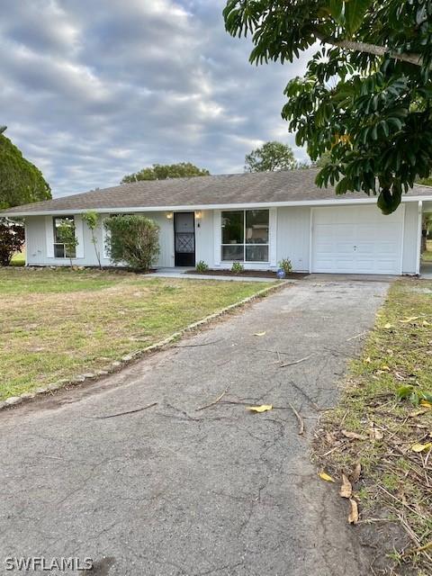 16 Clayton Ave., Lehigh Acres, FL 33936