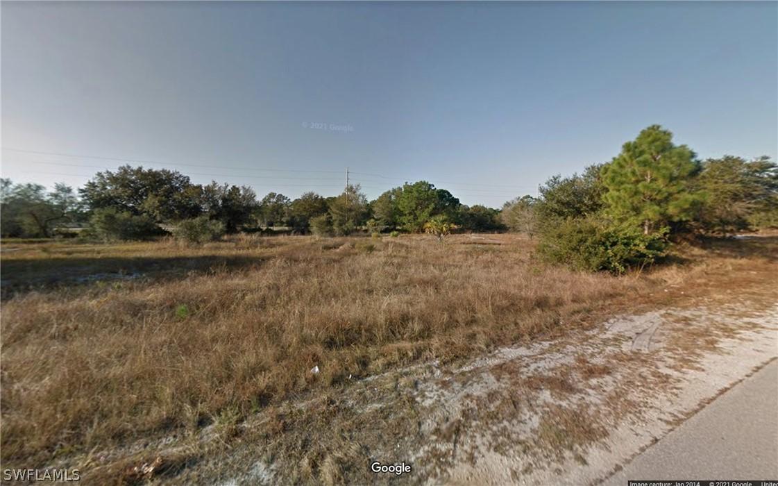 954 Meadow Rd., Lehigh Acres, FL 33973