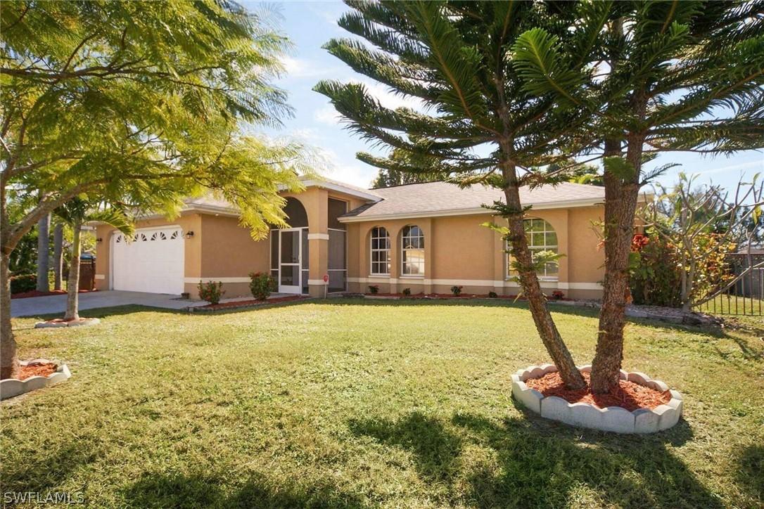 610 SW 27th Ter., Cape Coral, FL 33914