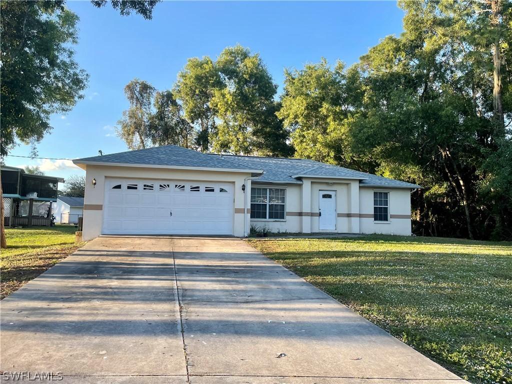 18766 Spruce Dr., Fort Myers, FL 33967