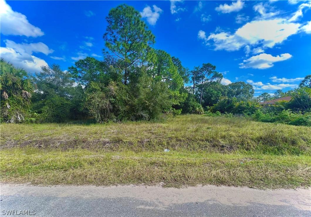 112 Roosevelt Ave., Lehigh Acres, FL 33936