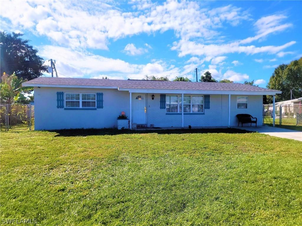 806 Perry Ave., Lehigh Acres, FL 33936