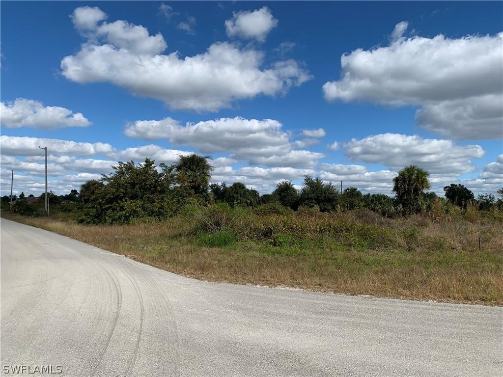 933 Norfolk Ave., Lehigh Acres, FL 33974