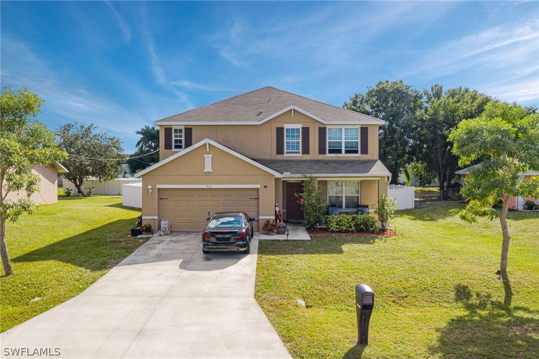 702 SW 26th Ter., Cape Coral, FL 33914