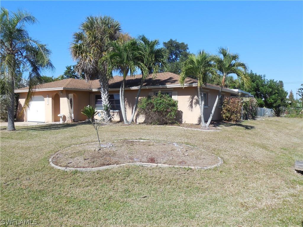1121 SE 36th St., Cape Coral, FL 33904