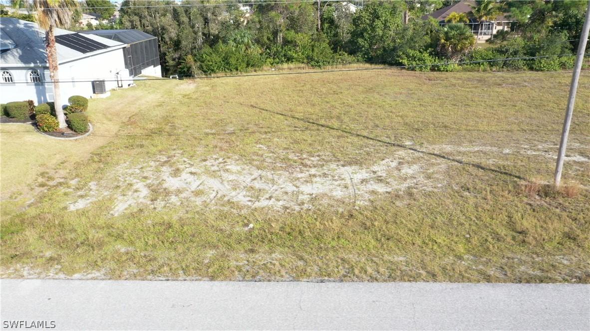 307 NW 19th Pl., Cape Coral, FL 33993