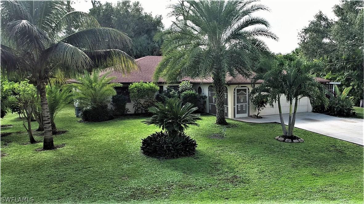 2902 E 5th St., Lehigh Acres, FL 33972