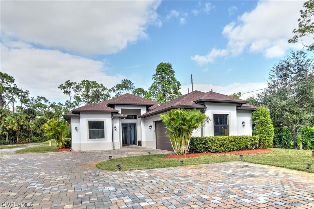 1085 14th Ave., Naples, FL 34120