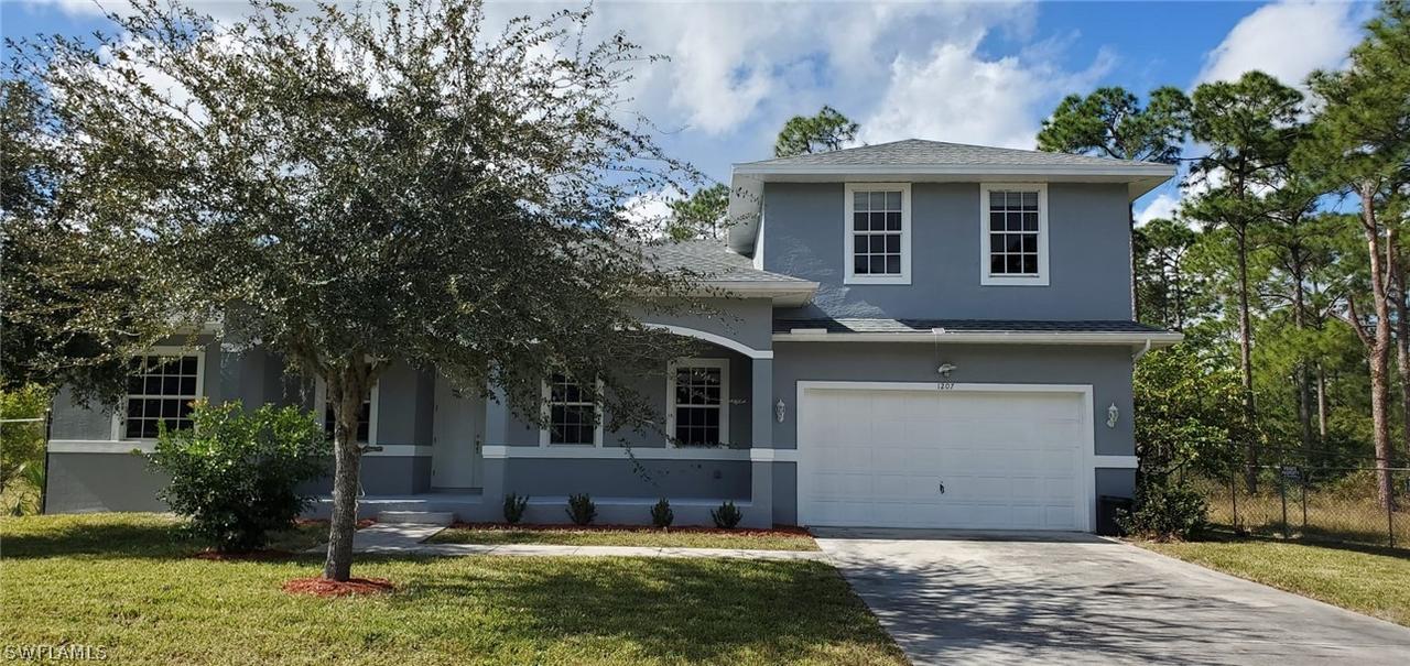 1207 Henry Ave., Lehigh Acres, FL 33972