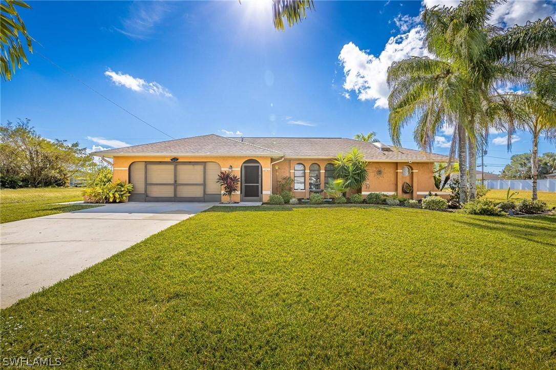 528 SE 26th Ter., Cape Coral, FL 33904