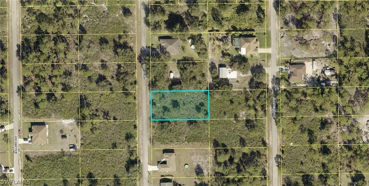 1614 Henry Ave., Lehigh Acres, FL 33972