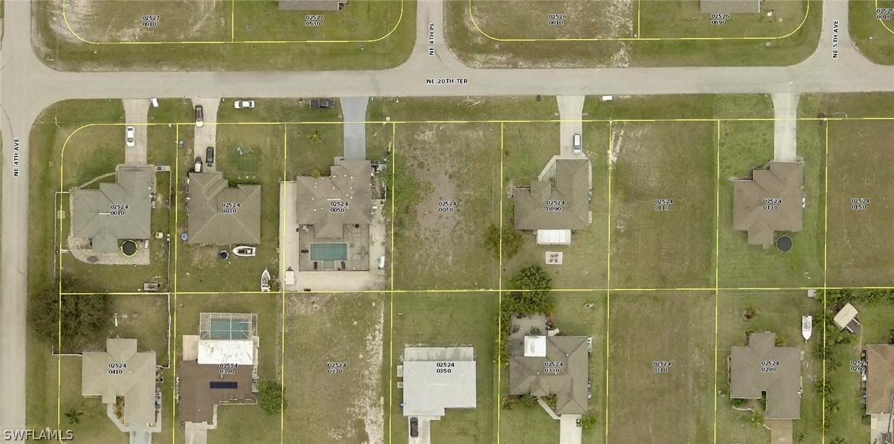 414 NE 20th Ter., Cape Coral, FL 33909