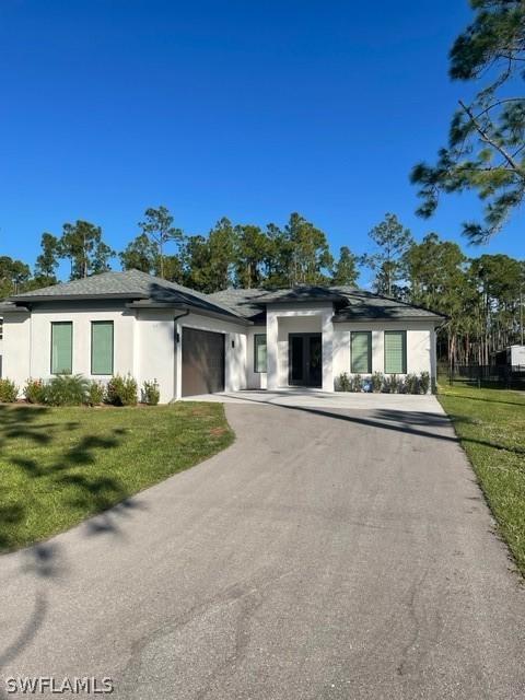 365 41st Ave., Naples, FL 34120