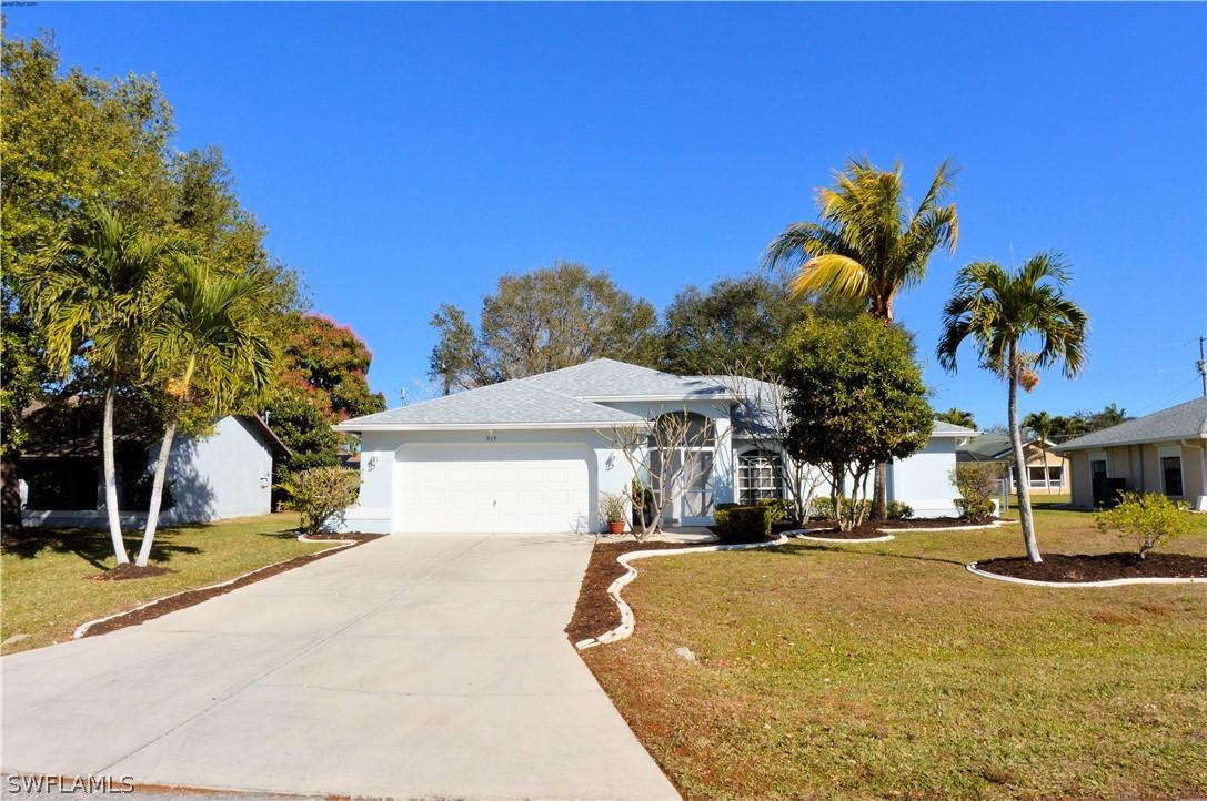 919 SE 31st Ter., Cape Coral, FL 33904