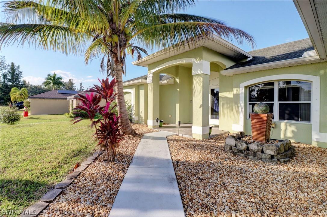 1417 SW 11th St., Cape Coral, FL 33991