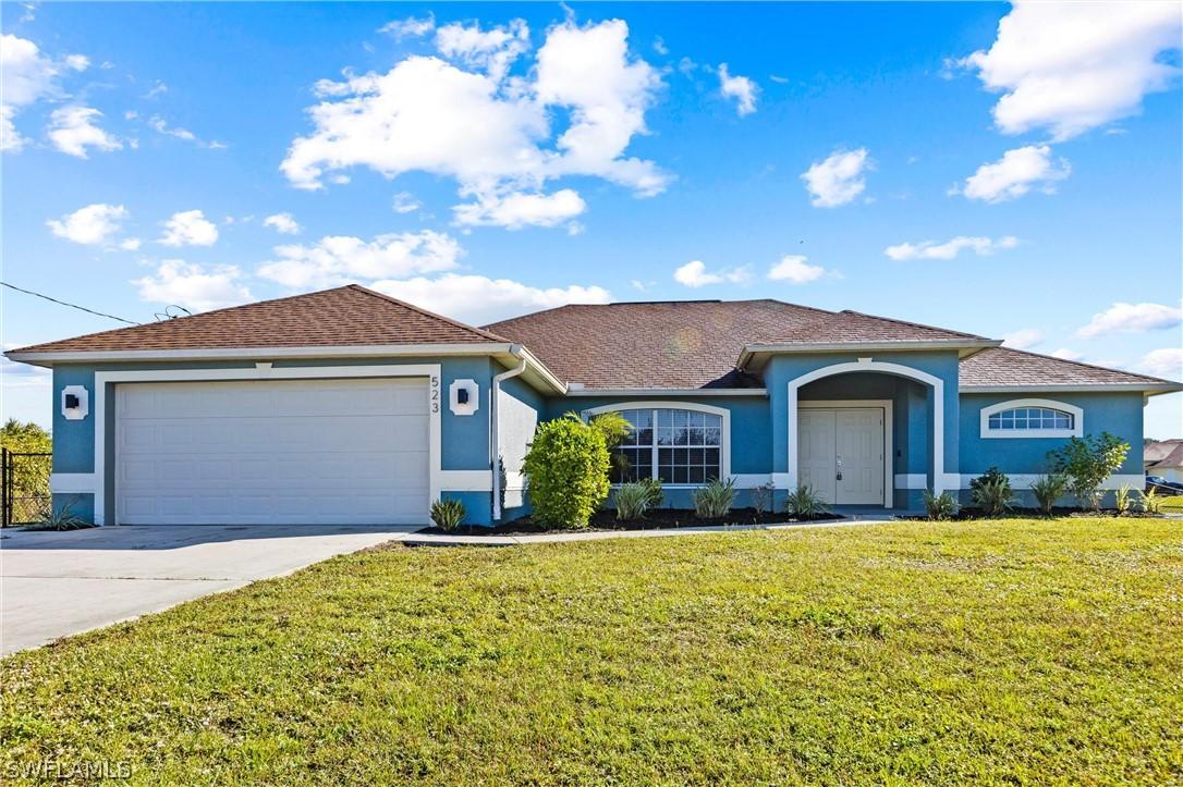 523 Croydon Ave., Lehigh Acres, FL 33974