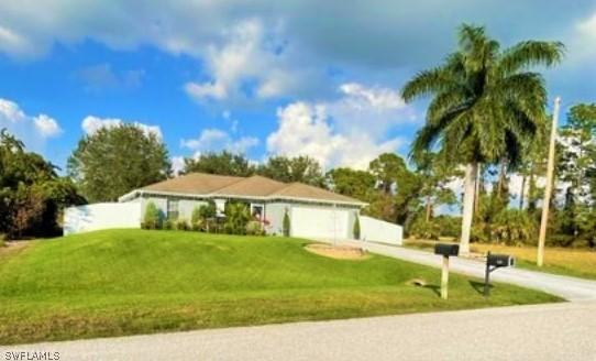 1121 NE 33rd St., Cape Coral, FL 33909