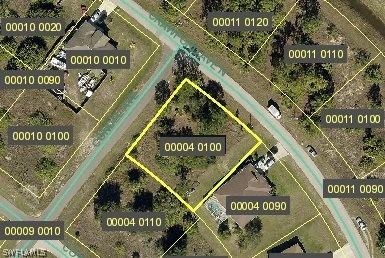 1919 Crawford Ave N, Lehigh Acres, FL 33971