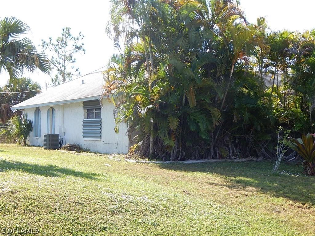 118 SE 10th Ter., Cape Coral, FL 33990