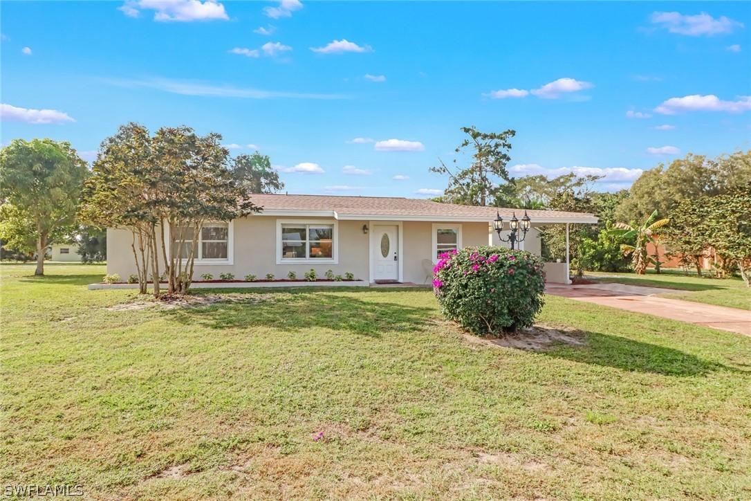 107 Oleander Rd., Lehigh Acres, FL 33936