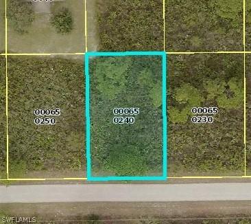 857 Cervantes St., Lehigh Acres, FL 33974