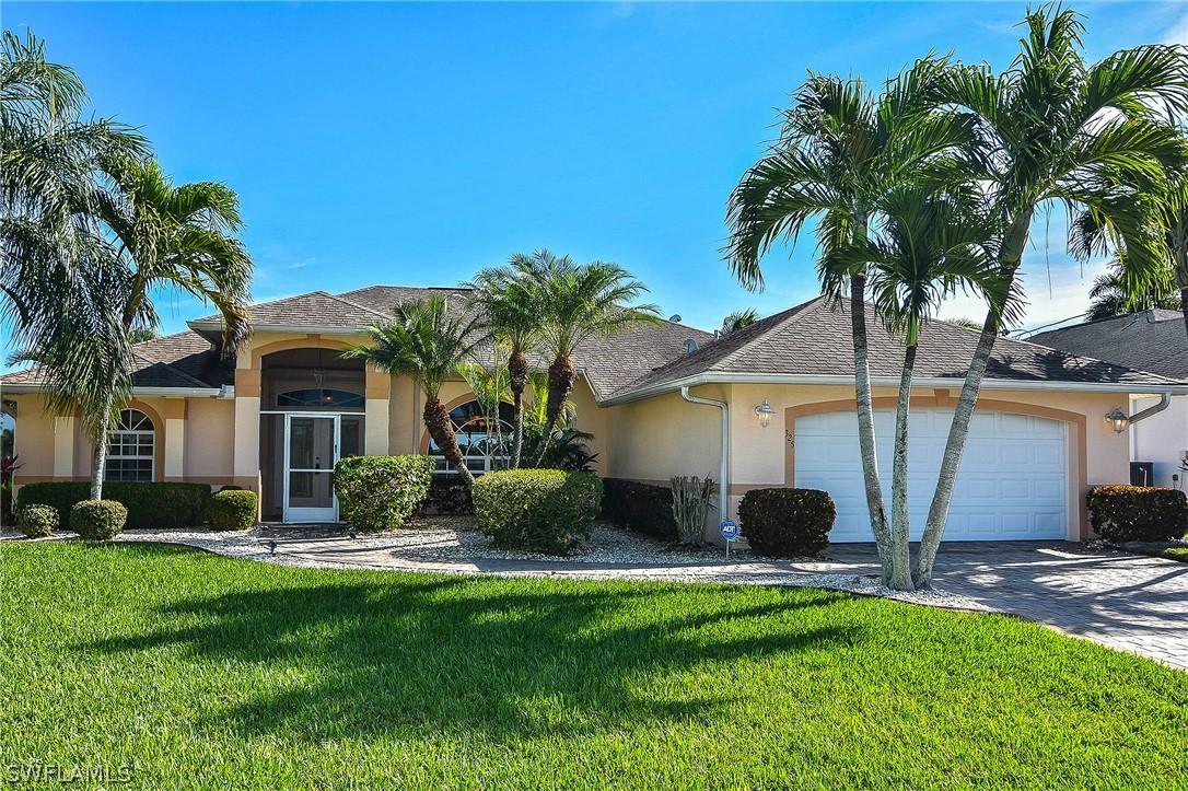 325 NE 19th Pl., Cape Coral, FL 33909