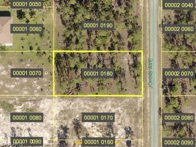 811 Johns Ave., Lehigh Acres, FL 33972