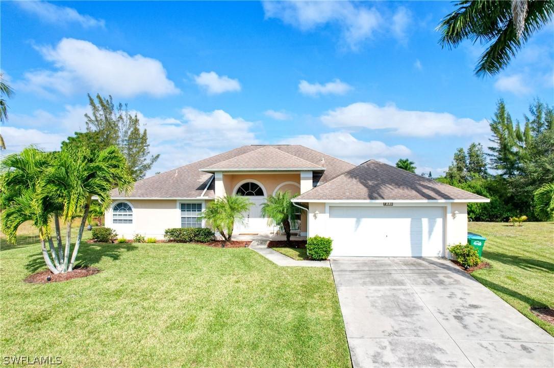 211 SW 21st Ln., Cape Coral, FL 33991