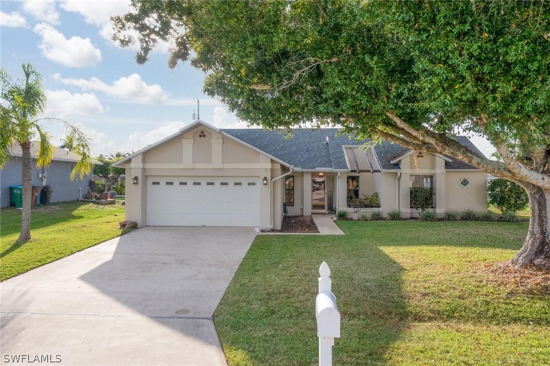 612 SW 8th Ct., Cape Coral, FL 33991