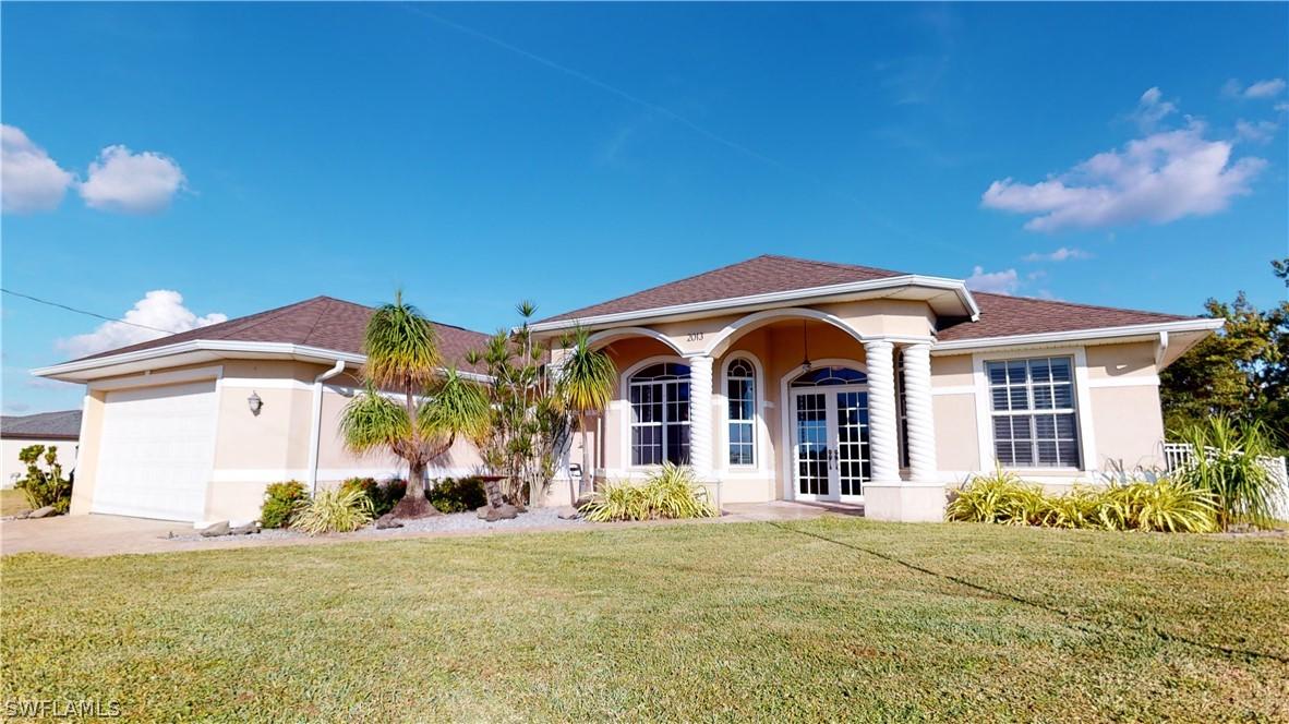 2013 NE 10th Pl., Cape Coral, FL 33909