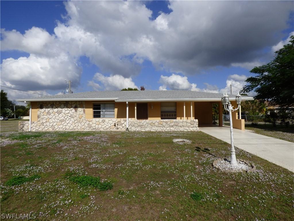 405 E 3rd St., Lehigh Acres, FL 33936