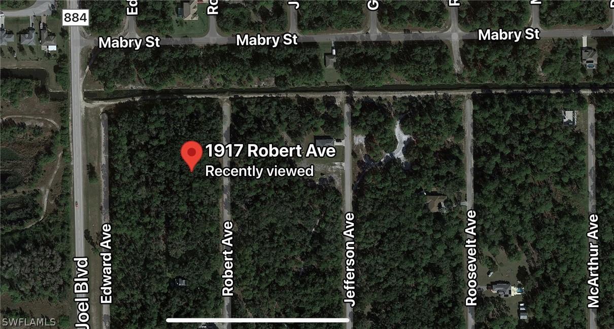 1917 Robert Ave., Lehigh Acres, FL 33972