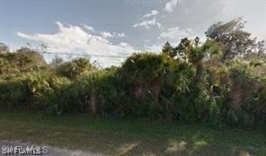 860 Ashland St., Lehigh Acres, FL 33974