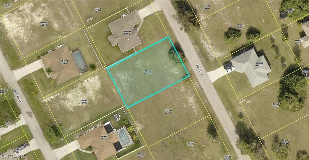 4320 NE 9th Pl., Cape Coral, FL 33909