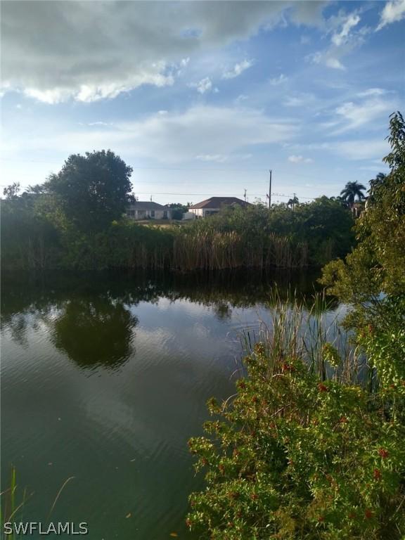 1734 NW 9th Ave., Cape Coral, FL 33993