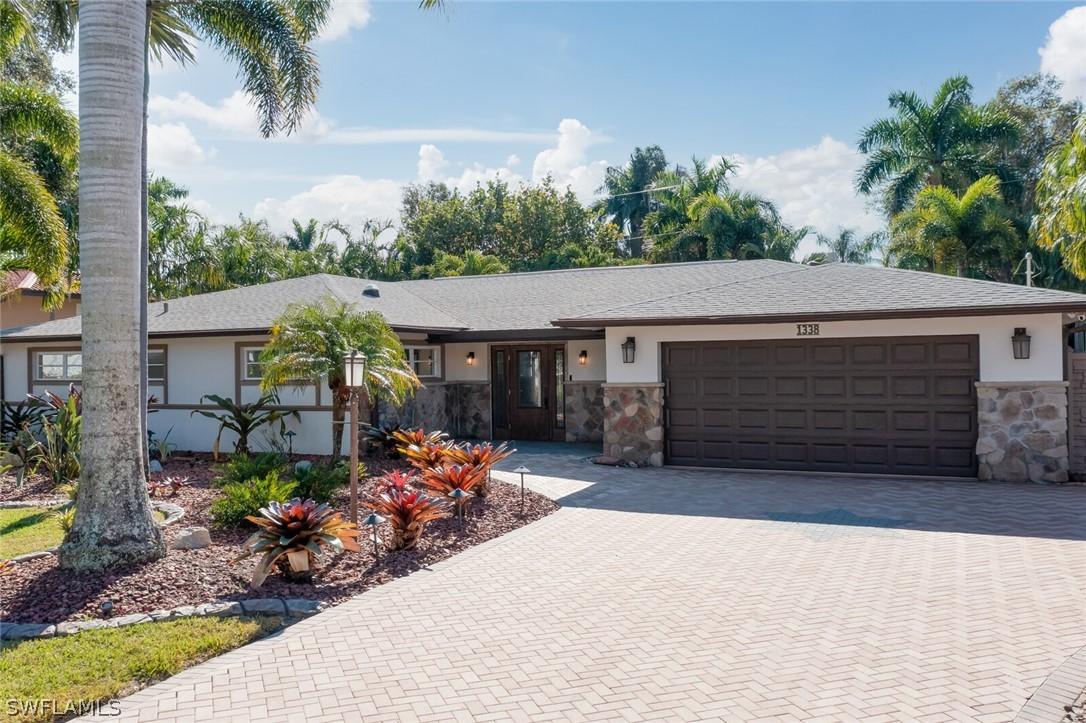 1338 Walden Dr., Fort Myers, FL 33901