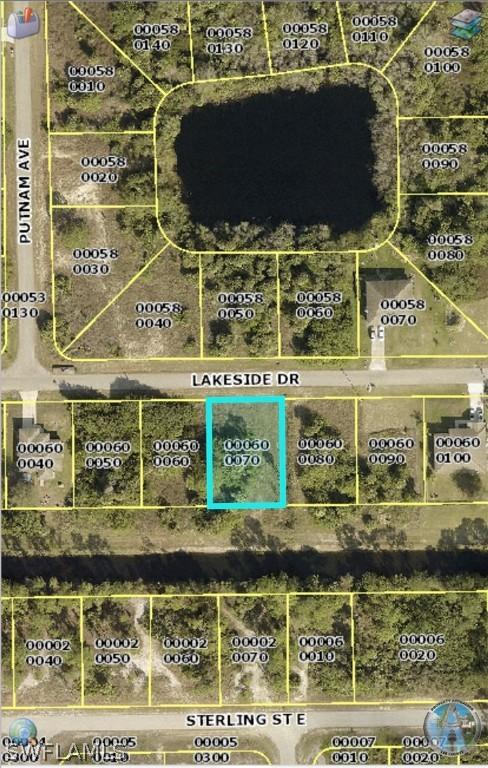 928 Lakeside Dr., Lehigh Acres, FL 33974