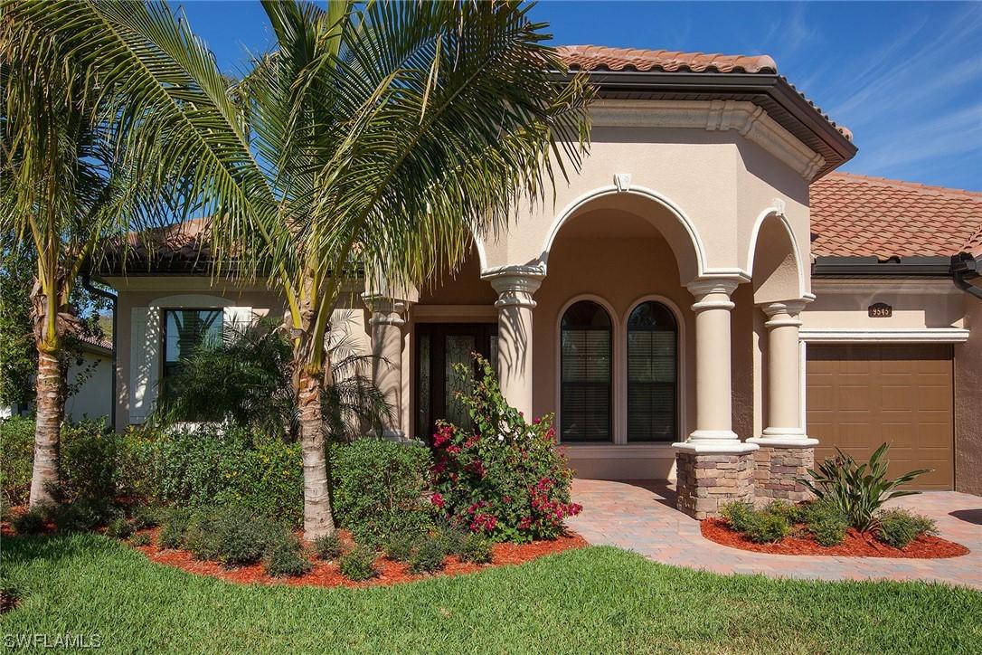 9545 Siracusa Ct., Naples, FL 34113